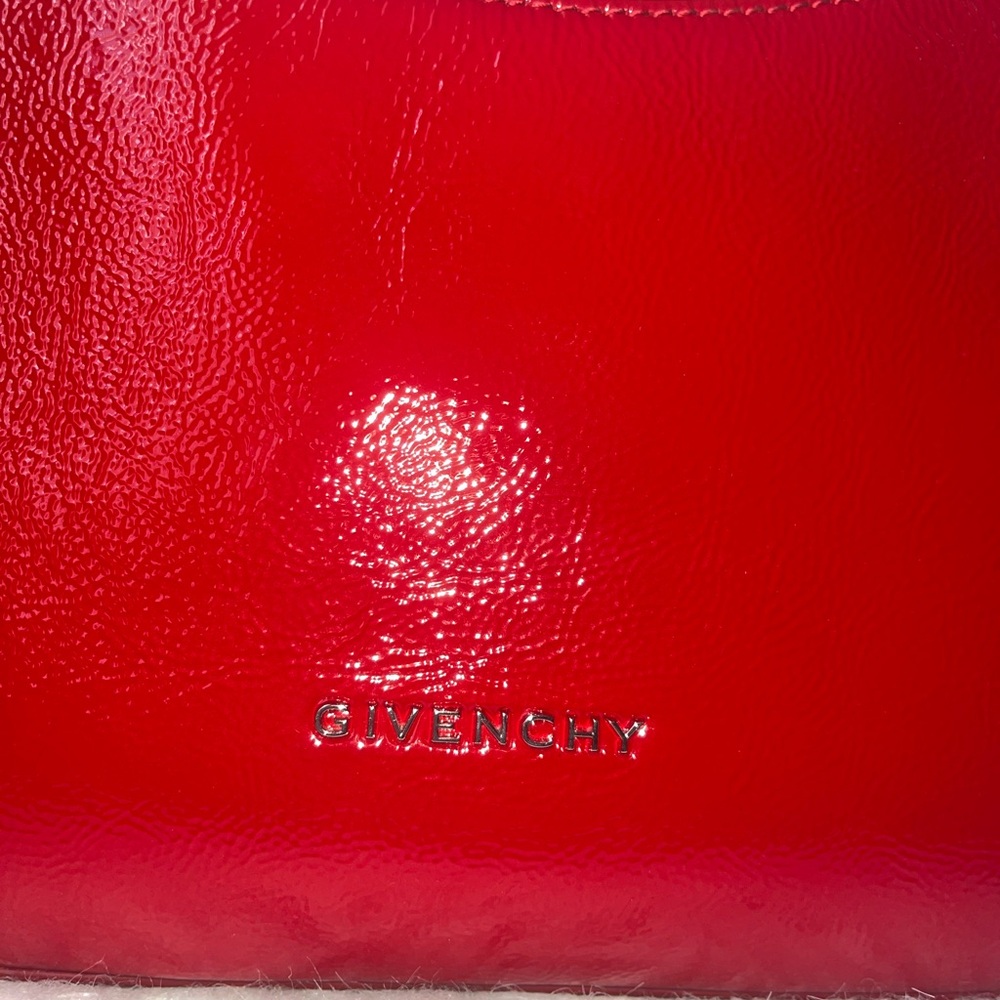 Givenchy Red Patent Leather Shoulder Bag with Charm - Picture 3 of 8